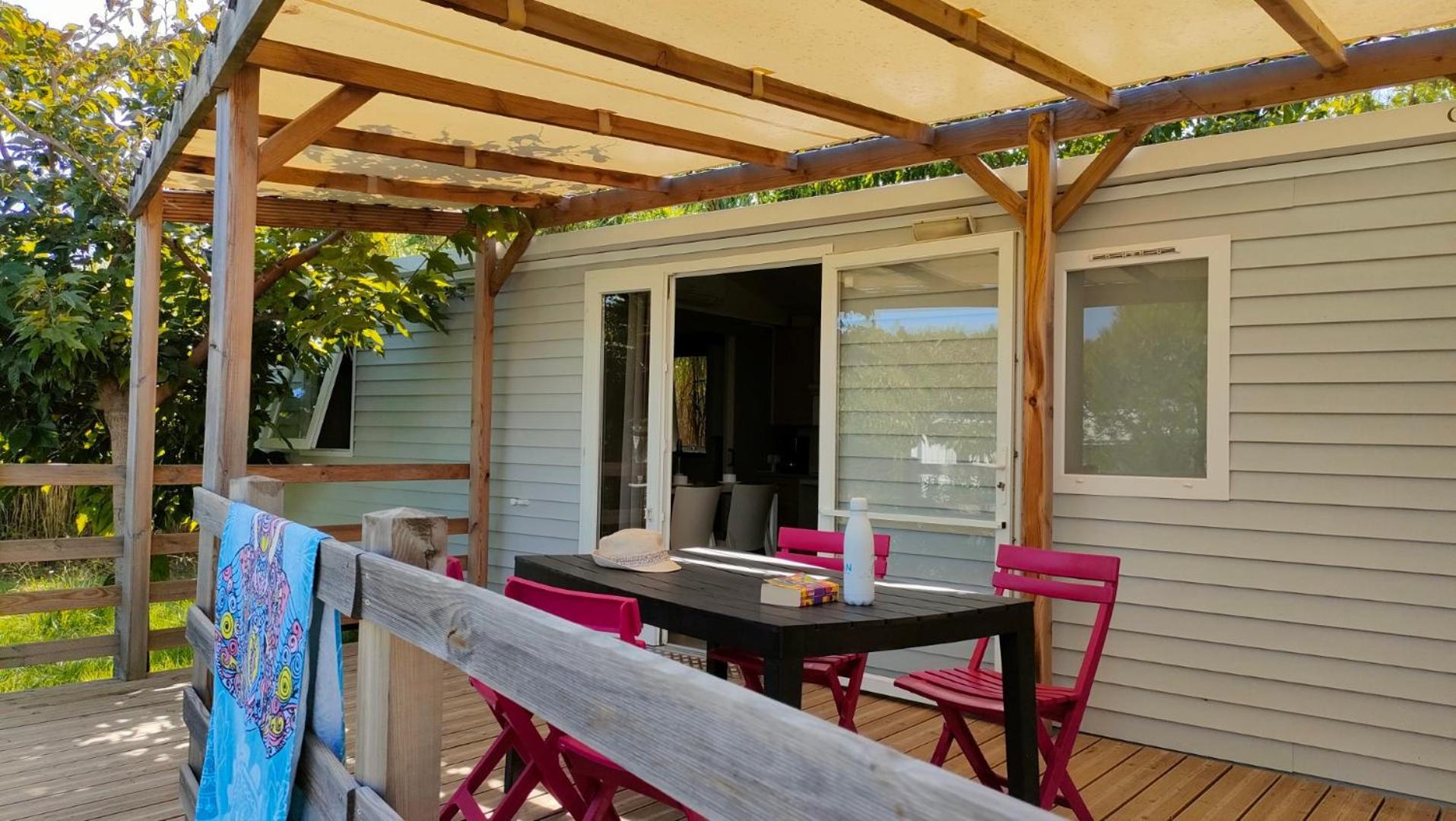 Camping Tikayan Felix De La Bastide Saint-Mitre-les-Remparts ภายนอก รูปภาพ